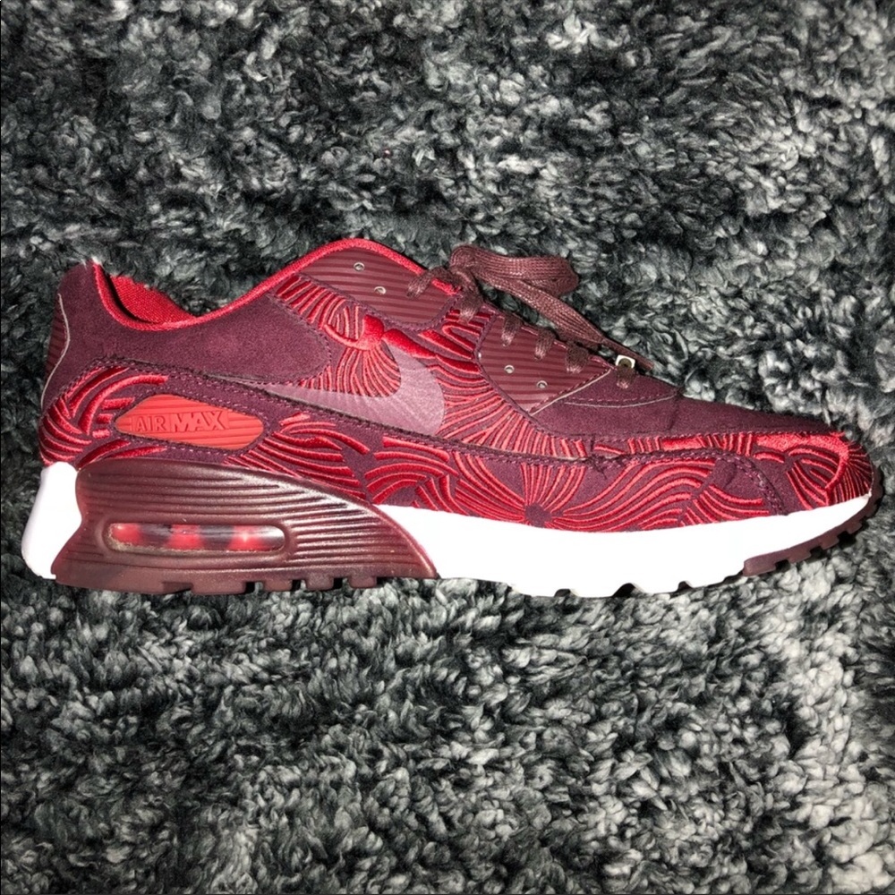 Nike Retros
